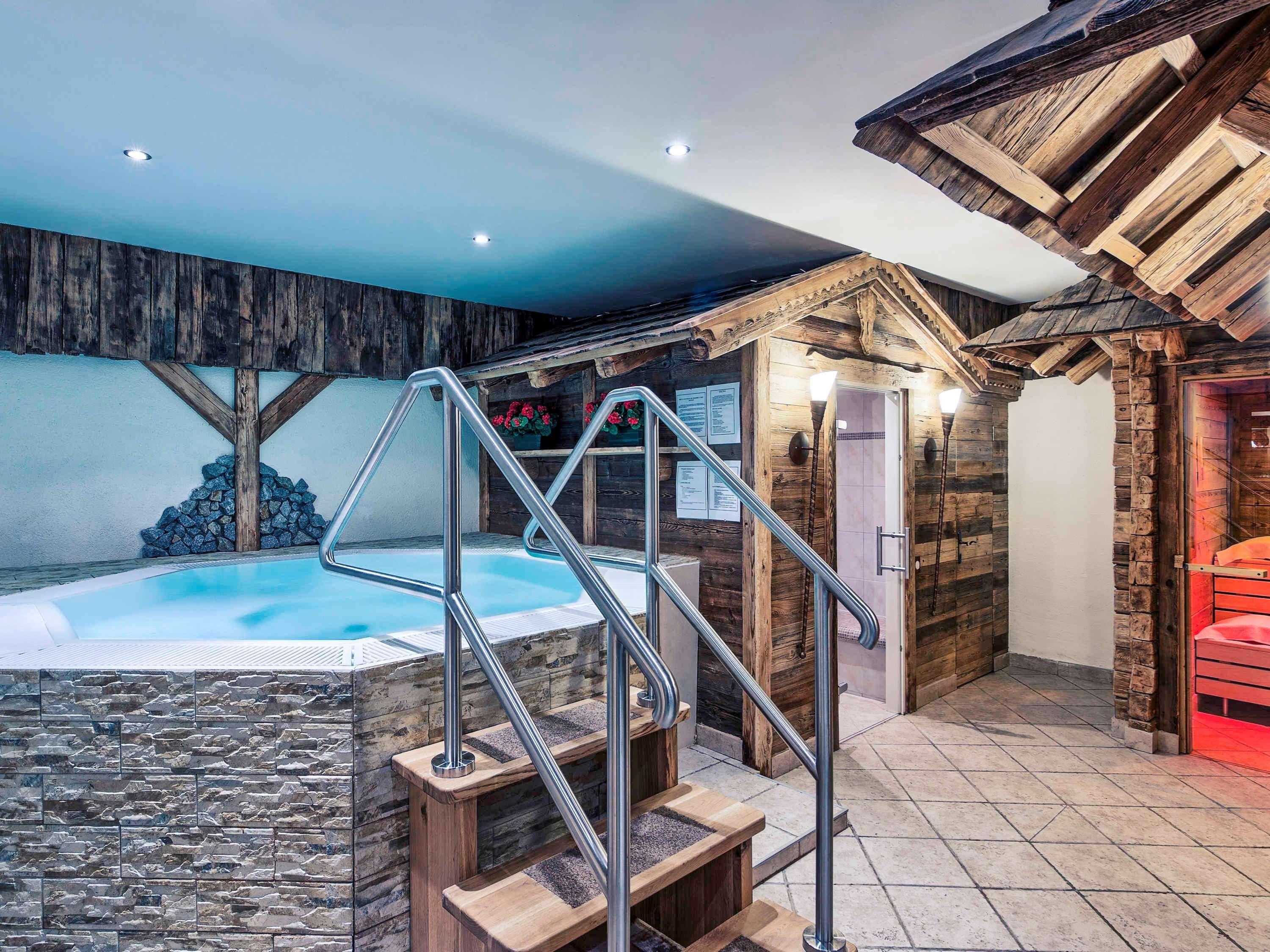 Mercure Sighisoara Binderbubi Hotel & Spa Exterior photo