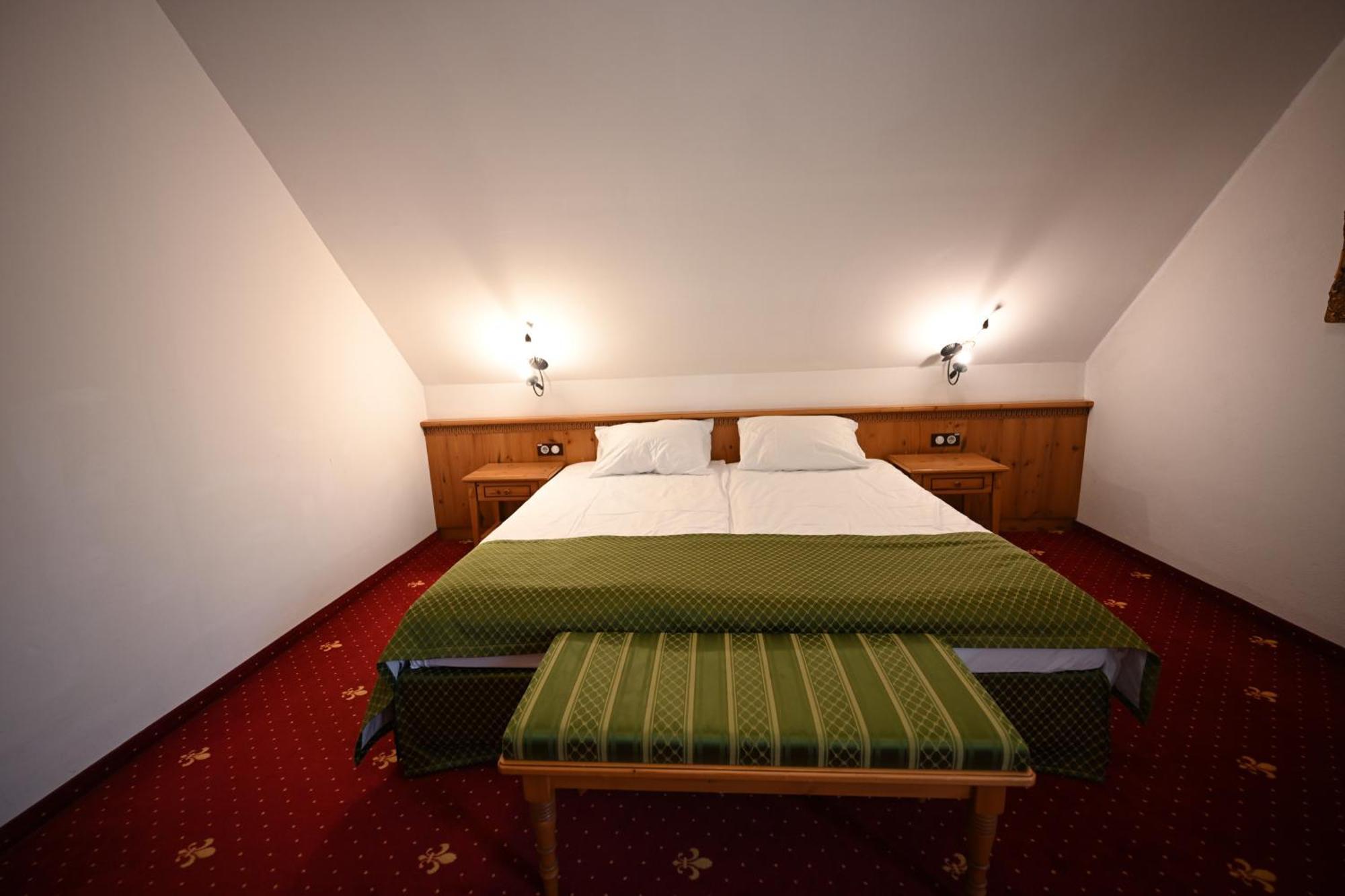 Mercure Sighisoara Binderbubi Hotel & Spa Exterior photo