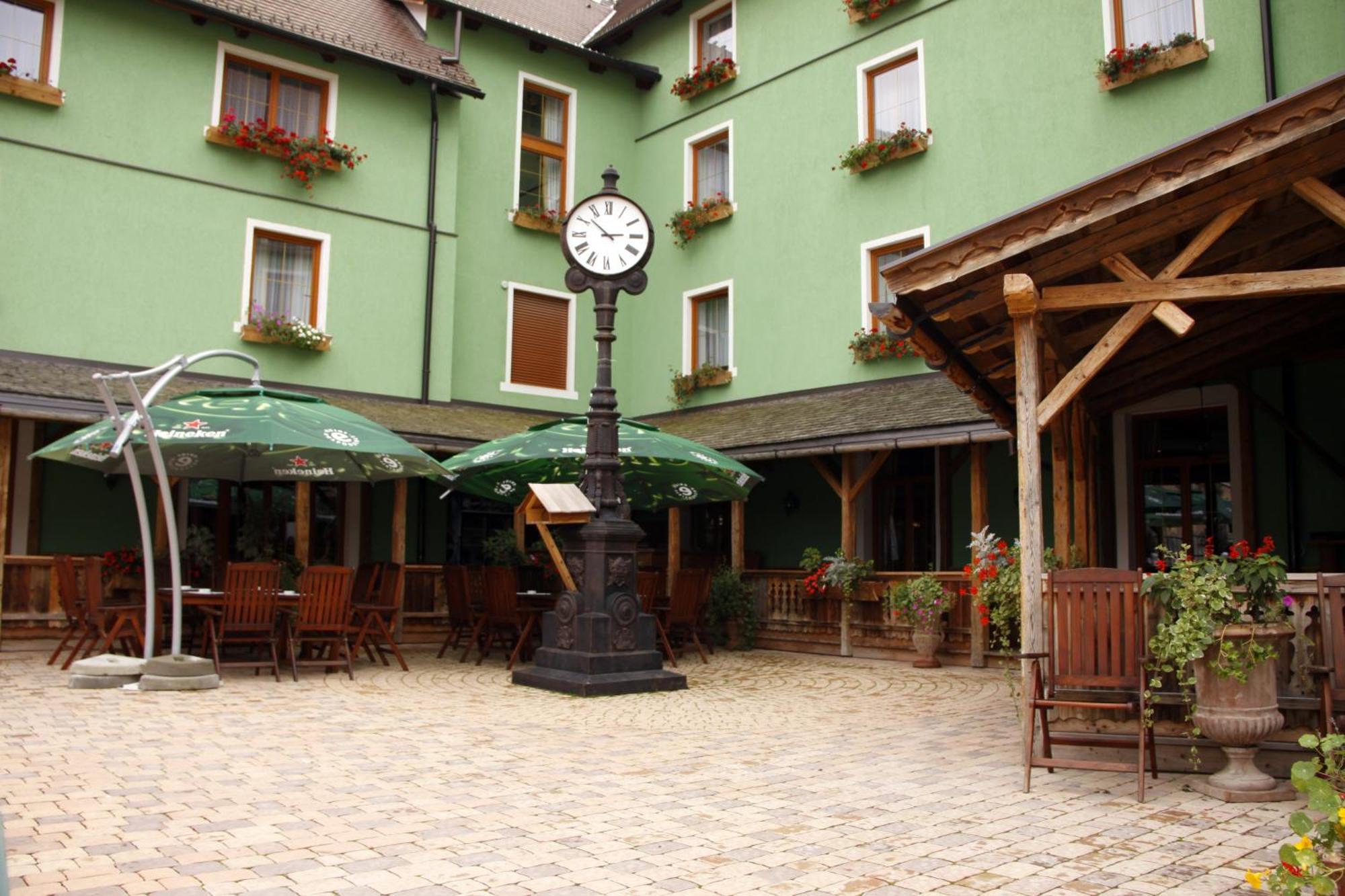 Mercure Sighisoara Binderbubi Hotel & Spa Exterior photo