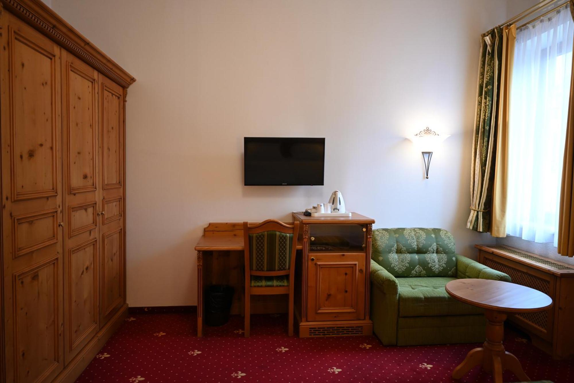 Mercure Sighisoara Binderbubi Hotel & Spa Exterior photo